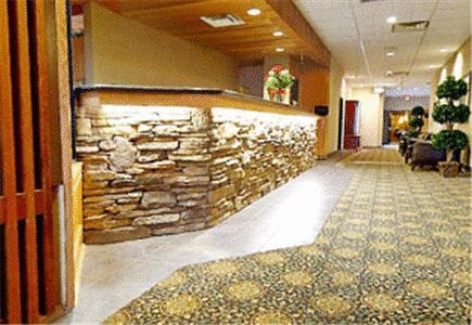 Border Inn & Suites Ллойдмінстер Екстер'єр фото